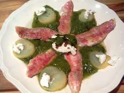 Filets de rouget à la purée de courgettes