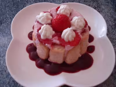 Recette WW: Charlotte express aux fraises par beaute