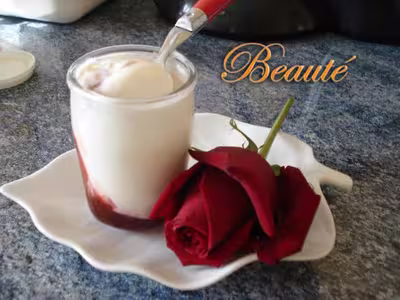 Yaourt à la confiture de quetsches par beaute