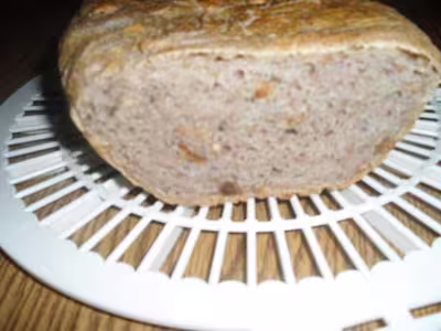 Pain aux noix , farine semi complète sur poolish