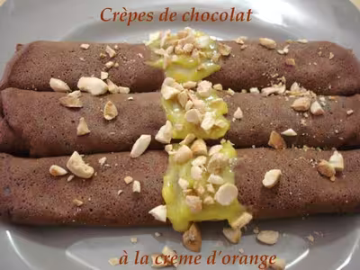 Crêpes de chocolat à la crème d'oranges