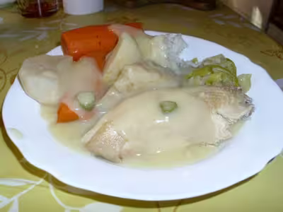 Poule au riz et aux légumes