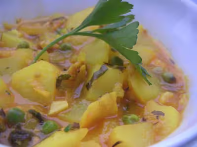 Pommes de terre au safran et à la morue