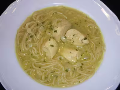 Soupe de poulet aux nouilles au délicook