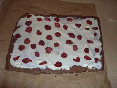 Roulé au chocolat fraises chantilly
