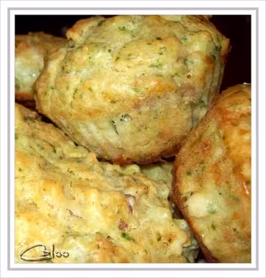 Cakes et muffins au poulet fumé et aux courgettes
