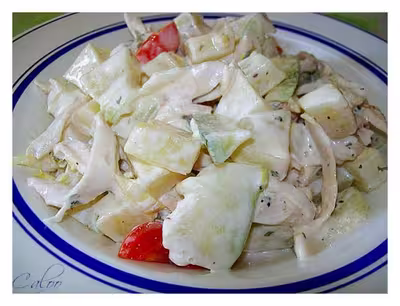 Effilochée de suprême de poulet en salade par **Caloo**