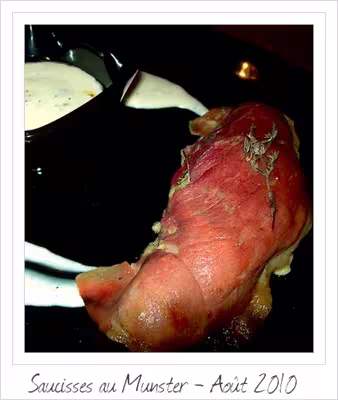 Saucisses au munster, sauce munster et vin blanc
