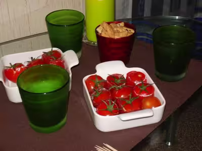 Tomates cocktail farcies