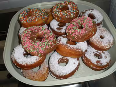 Donuts aux œufs et au sucre vanillé