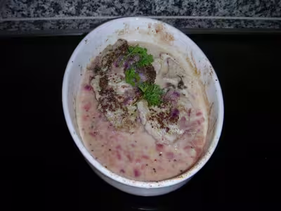 Filet de cabillaud à la moutarde d'ancienne et oignon