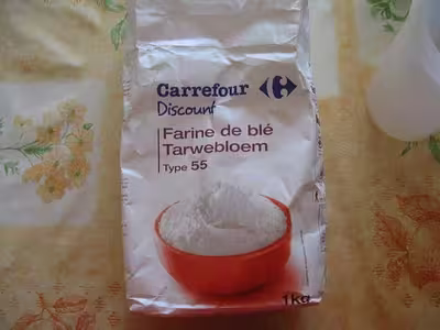 Pain avec de la farine bon marché