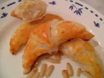Mini croissants chèvre et romarin par dalila34