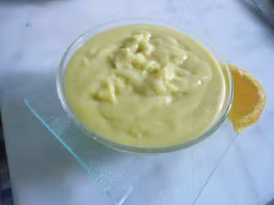 Crème d'orange au sucre et maïzena