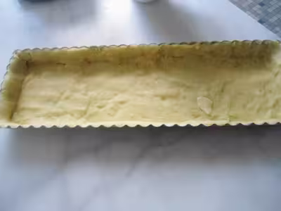 Pâte à tarte sucrée aux amandes et au beurre