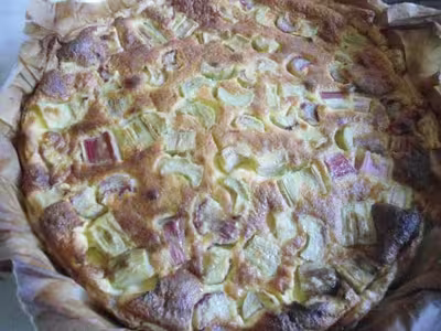 Tarte à la rhubarbe et au mascarpone