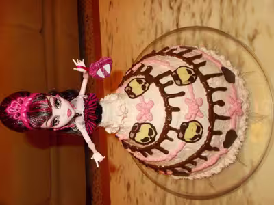 Gâteau Draculaura aux Mûres et Ganaches