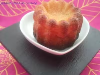 Cannelés de Bordeaux