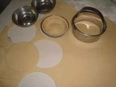 Tartelettes au chocolat sablées et ganachées