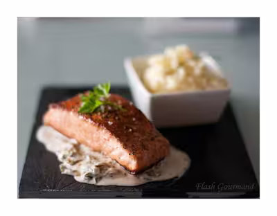 Saumon sauce à l'oseille