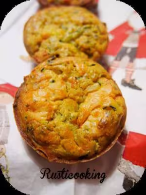 Mini cakes, saumon et courgette