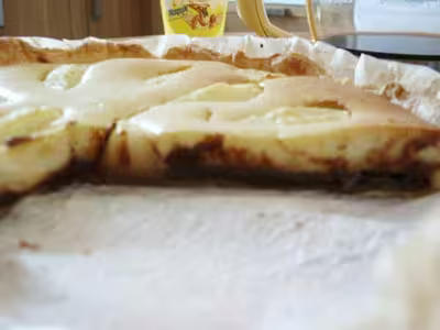 Tarte poire-Amandine sur pralinoise