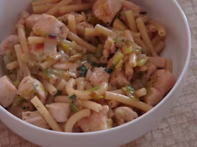 WW: Macaronis au poulet sauce citron et menthe