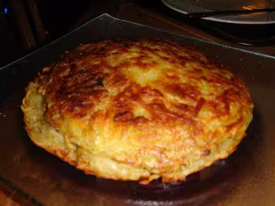 Gâteau de pommes de terre fourré aux chanterelles