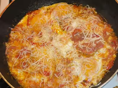 Oeufs aux tomates